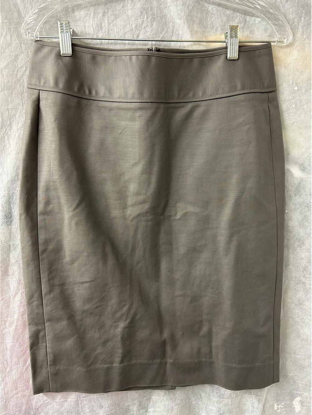 Gap Women’s Brown Taupe Straight Pencil Skirt Size 6 Minimalist Office Style